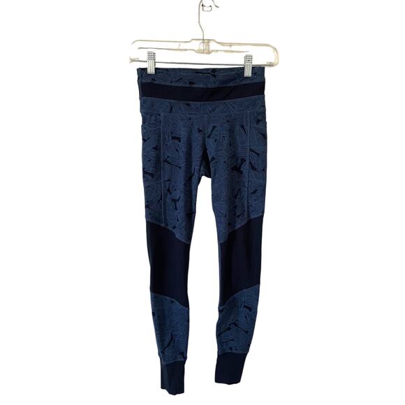 Athleta Full Length Tropical Side Pocket Leggings Blue Size XS - Picture 3 of 11